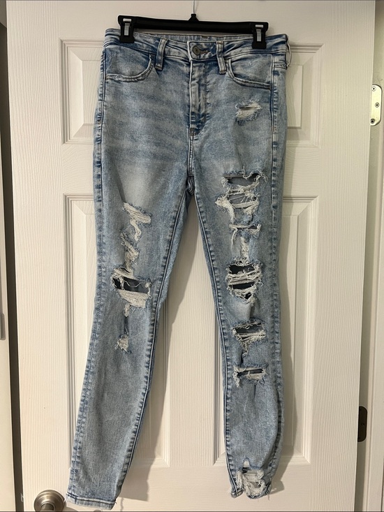 American Eagle Outfitters Denim - American Eagle Super Hi-Rise Distressed Skinny Jeans